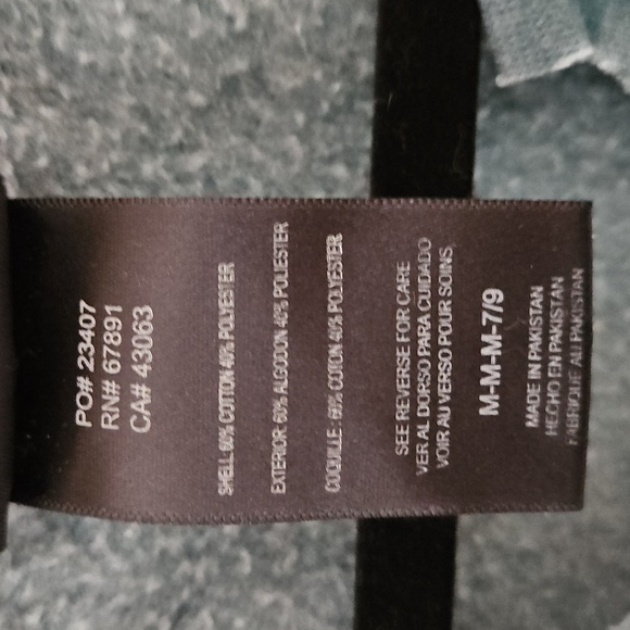 NFL Juniors Collection Eagles sweatshirt - Picture 3 of 7